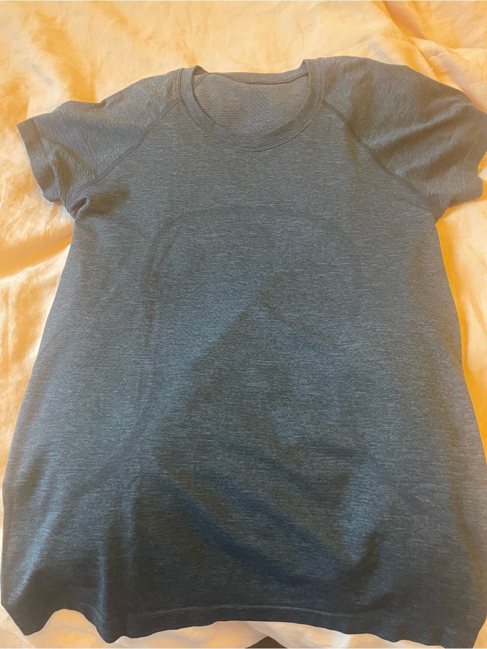 lululemon athletica Short Sleeve Tee in Heather Navy